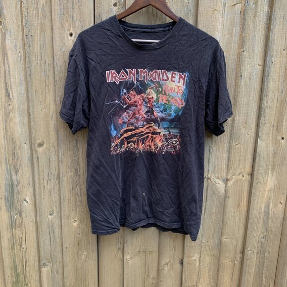 Vintage 2004 Iron Maiden Graphic T Shirt Run To The Hills - Picture 4 of 12